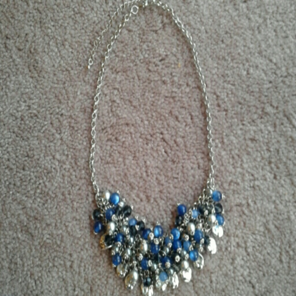 Beaded chain necklace
